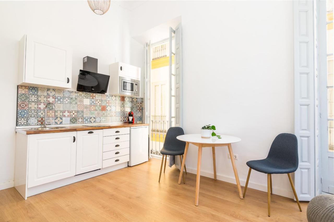 Suite Homes Apartamentos Plaza De La Merced Malaga Zewnętrze zdjęcie